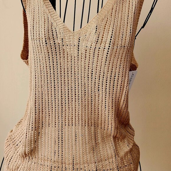 Tops - Khaki Hollowed Knit V Neck Tank Top